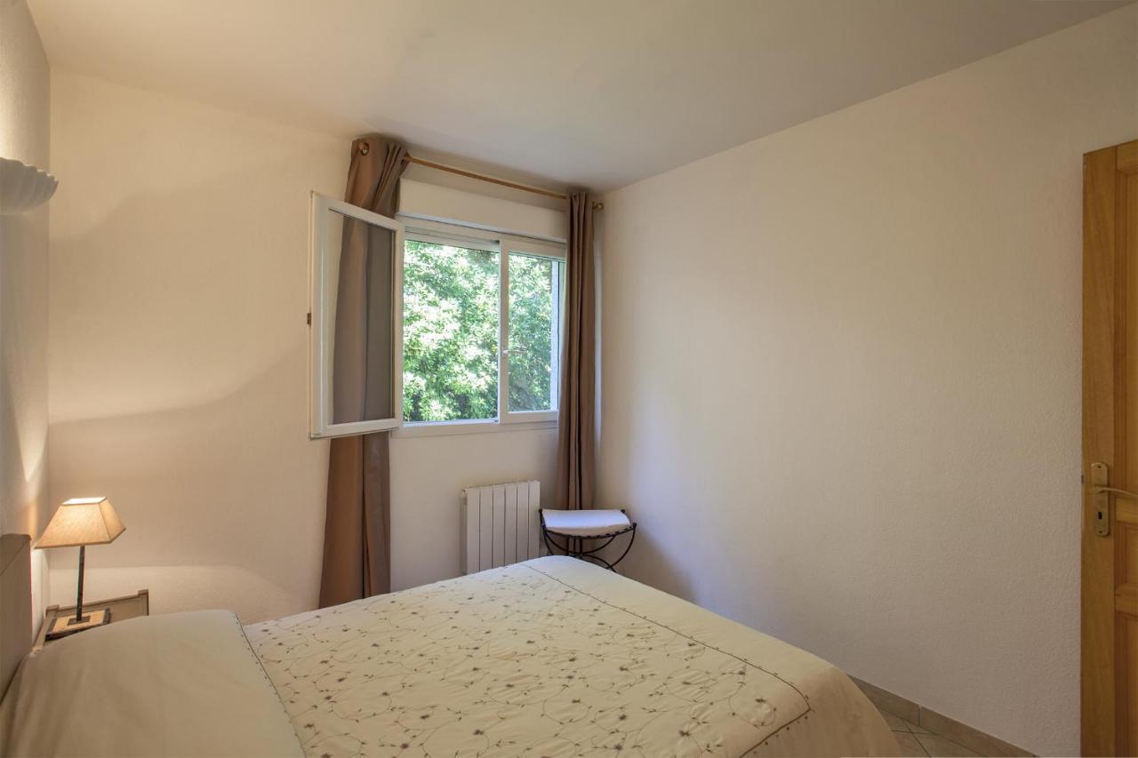 Casa L'Alivi Apartment Luri Екстериор снимка
