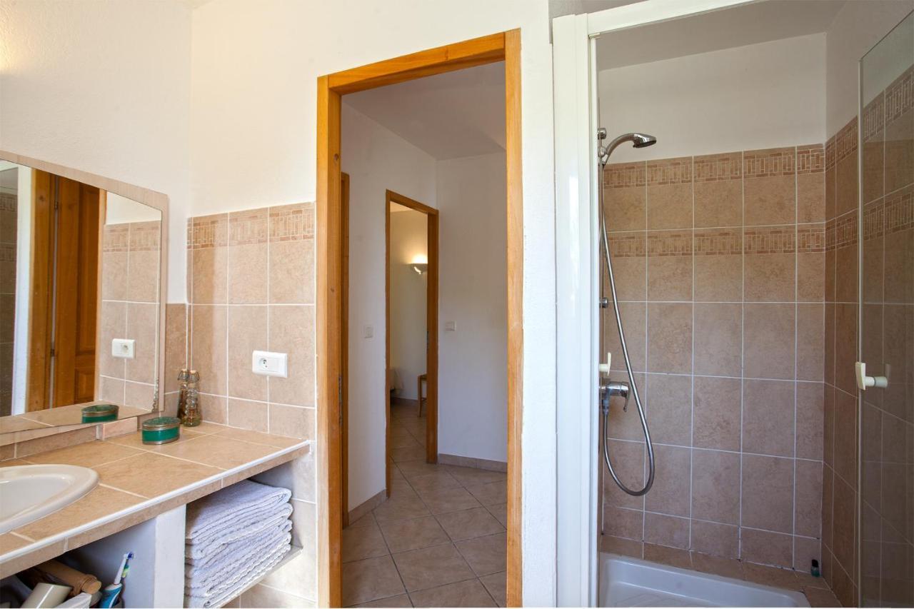 Casa L'Alivi Apartment Luri Екстериор снимка